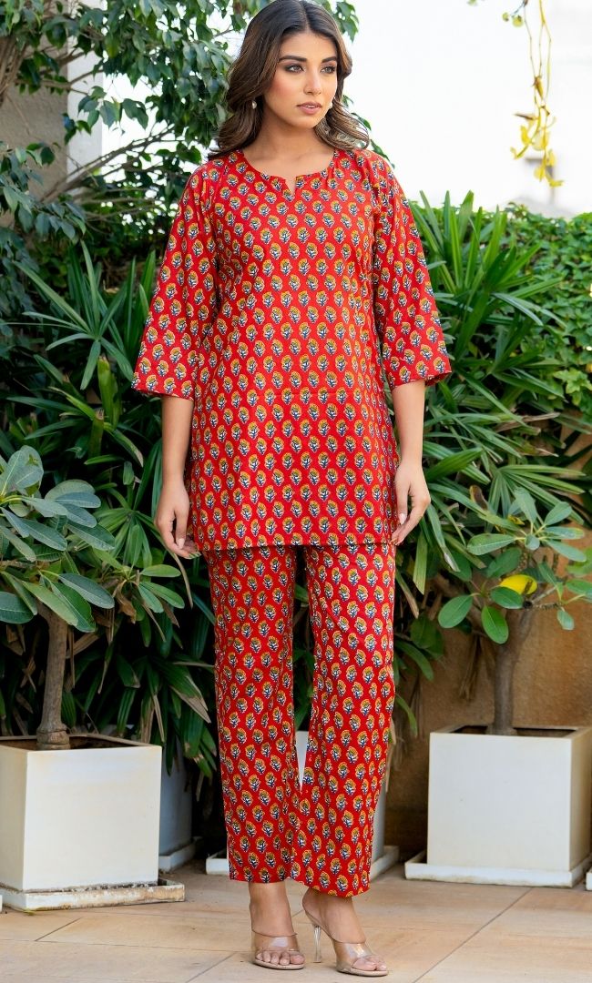 Motif Red Base Rozana Set