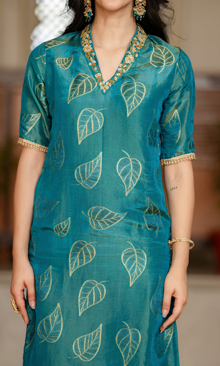 Aavya Firoza Kurta Co-ord Set