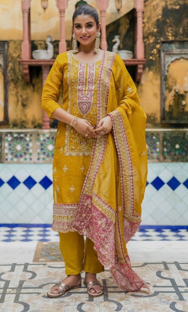 Sabzaar Green Suit Set