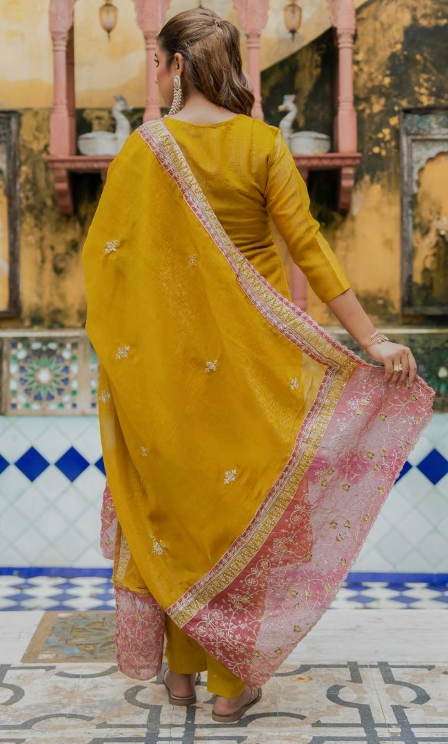 Sabzaar Green Suit Set