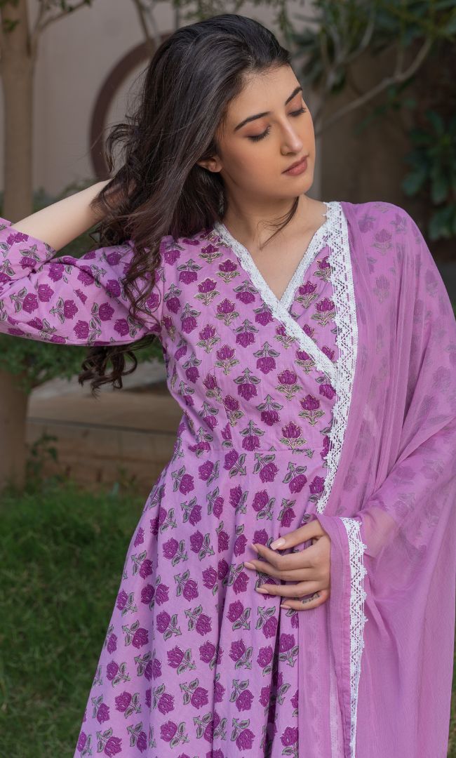 VIOLET FLORAL ANGRAKHA SET