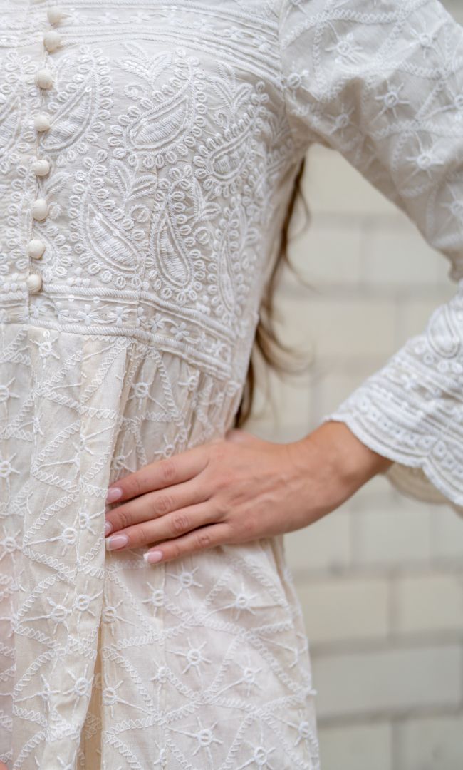 WHITE CHIKANKARI KURTA WITH PANT SET