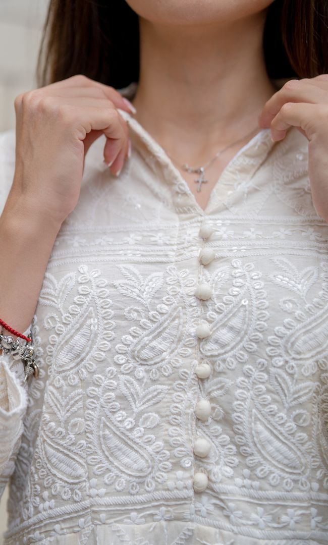 WHITE CHIKANKARI KURTA WITH PANT SET