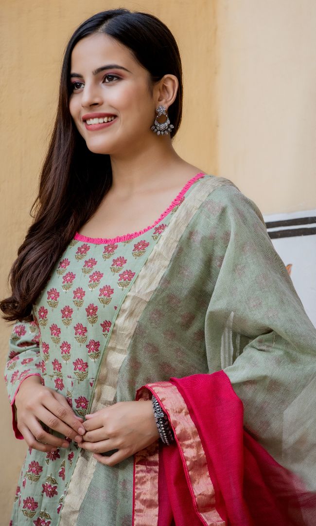OLIVE GREEN LOOP ANARKALI KURTA PANT WITH DUPATTA SET