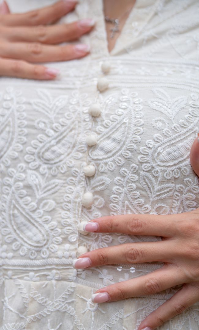 WHITE CHIKANKARI KURTA WITH PANT SET