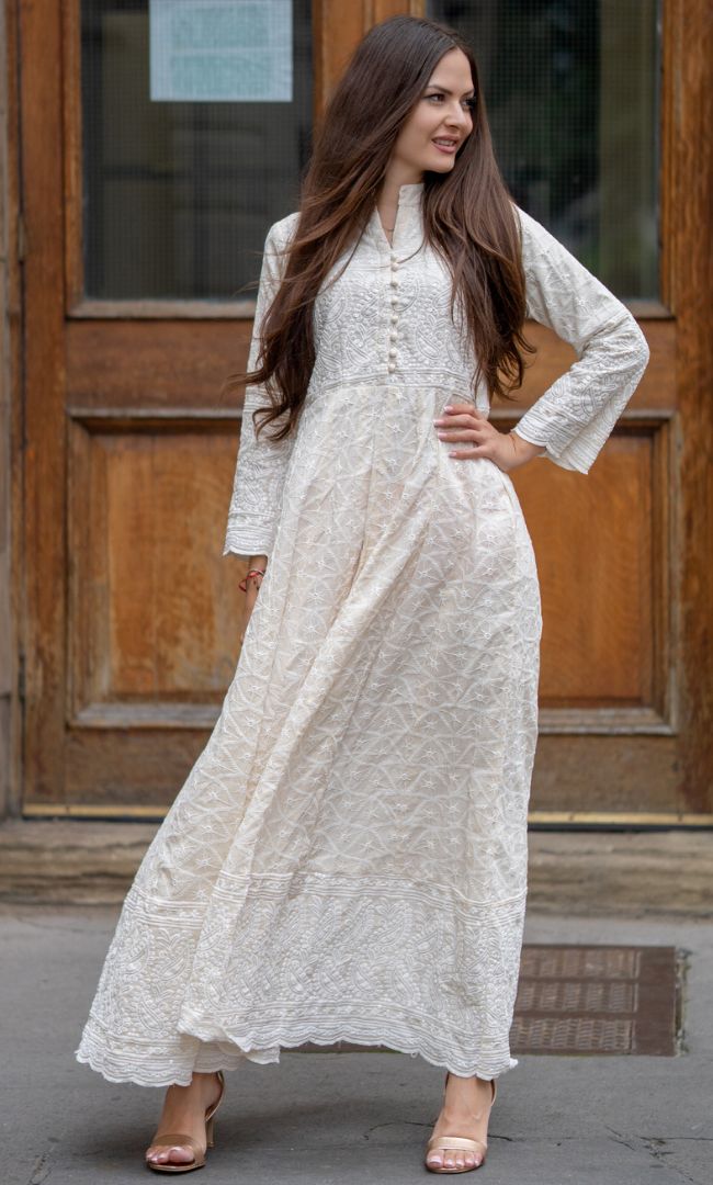 WHITE CHIKANKARI KURTA WITH PANT SET