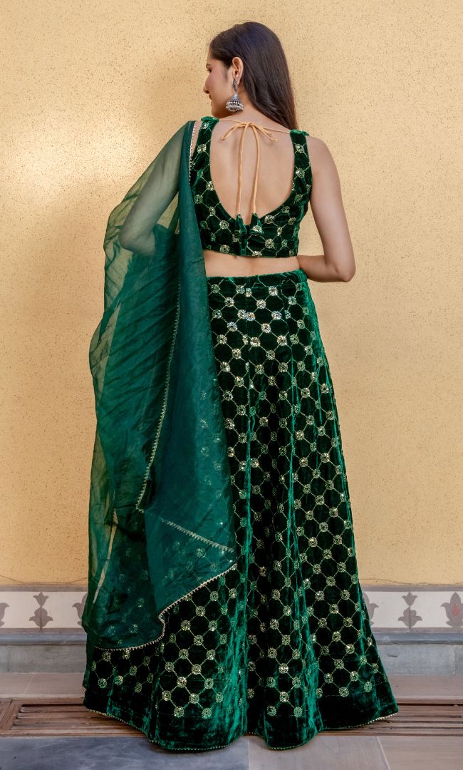 TROPICAL ROUND SEQUENCE VELVET LEHENGA SET