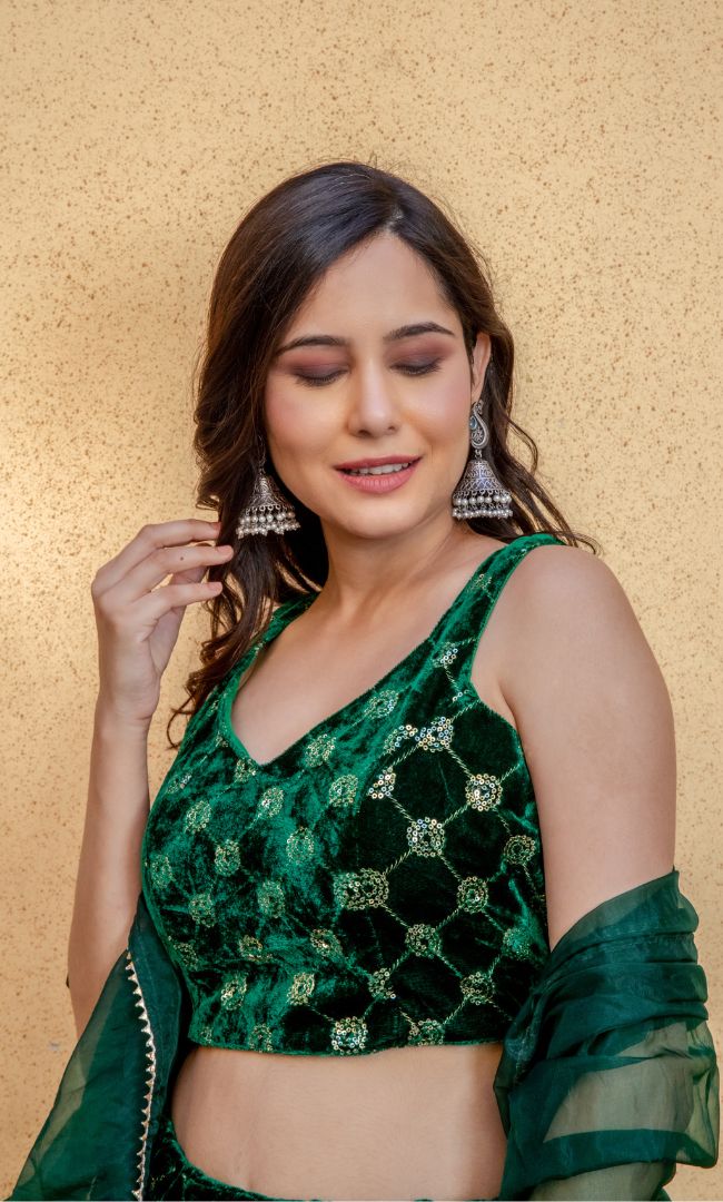 TROPICAL ROUND SEQUENCE VELVET LEHENGA SET
