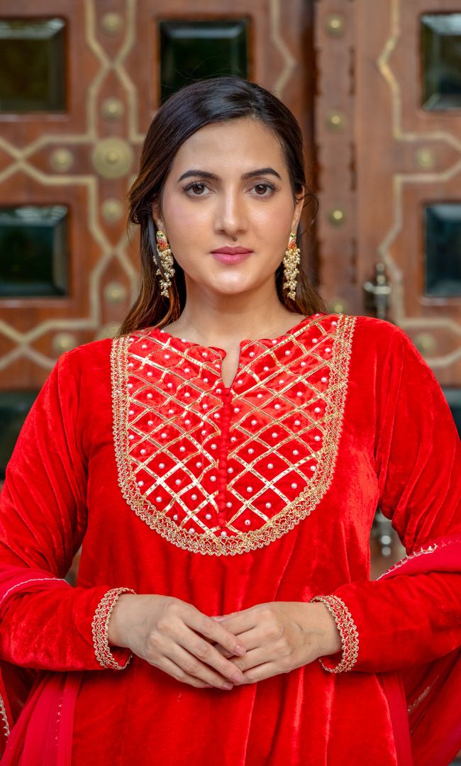 ROSE RED VELVET KURTA SET