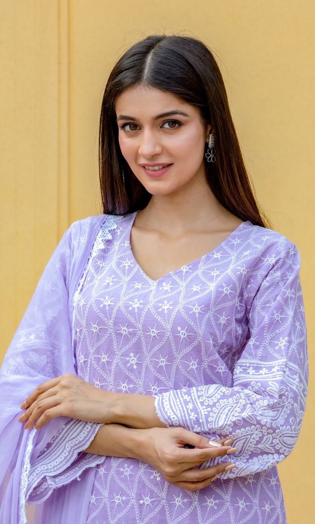 LILAC CHIKANKARI KURTA