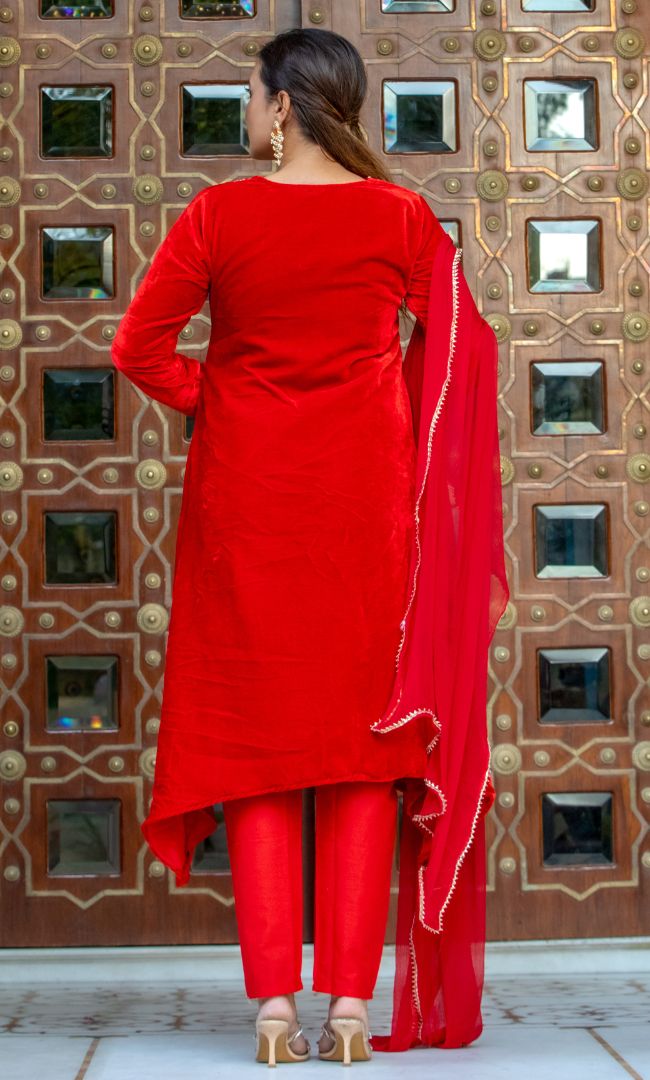 ROSE RED VELVET KURTA SET
