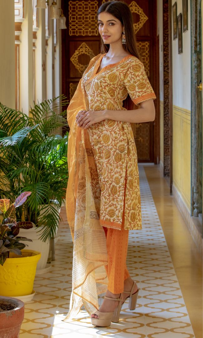 BEIGE BLOSSOM PRINTED KURTA SET