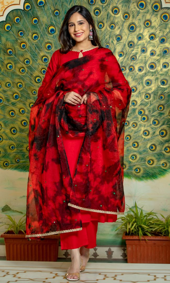 RED COTTON KURTA PANT WITH DUPATTA SET
