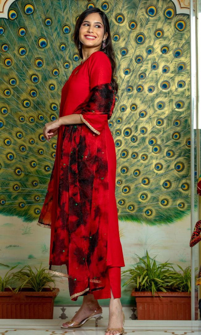 RED COTTON KURTA PANT WITH DUPATTA SET