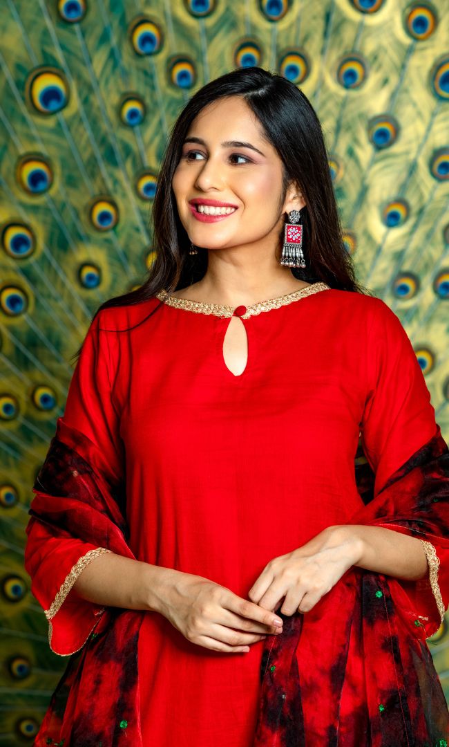RED COTTON KURTA PANT WITH DUPATTA SET