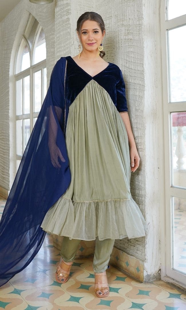 TAUPE BLUES RUFFLED KURTA PANT WITH DUPATTA SET