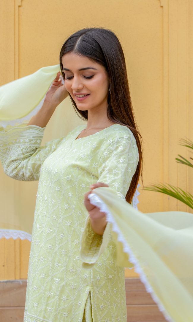 PASTEL GREEN CHIKANKARI KURTA