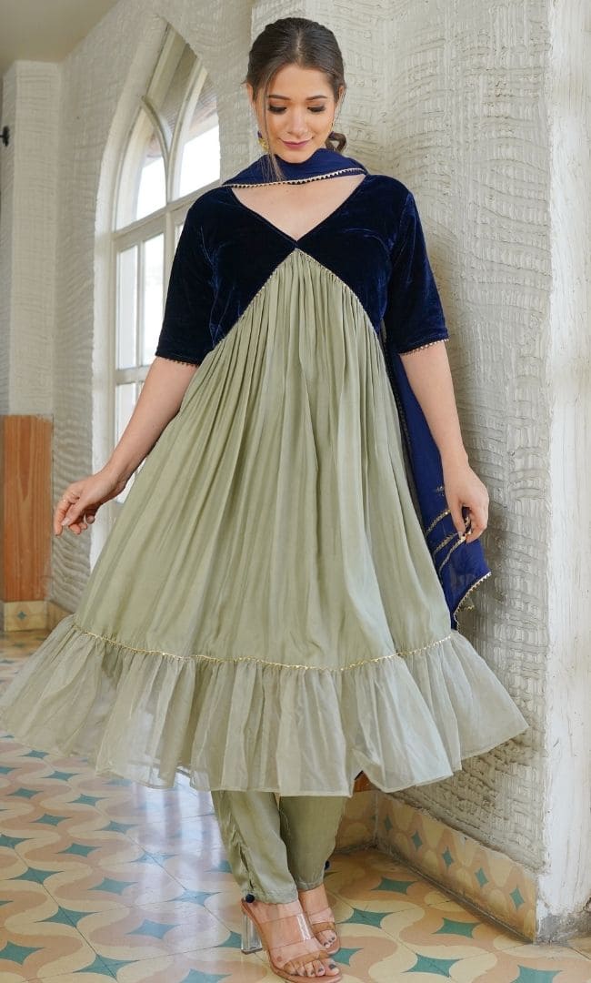 TAUPE BLUES RUFFLED KURTA PANT WITH DUPATTA SET