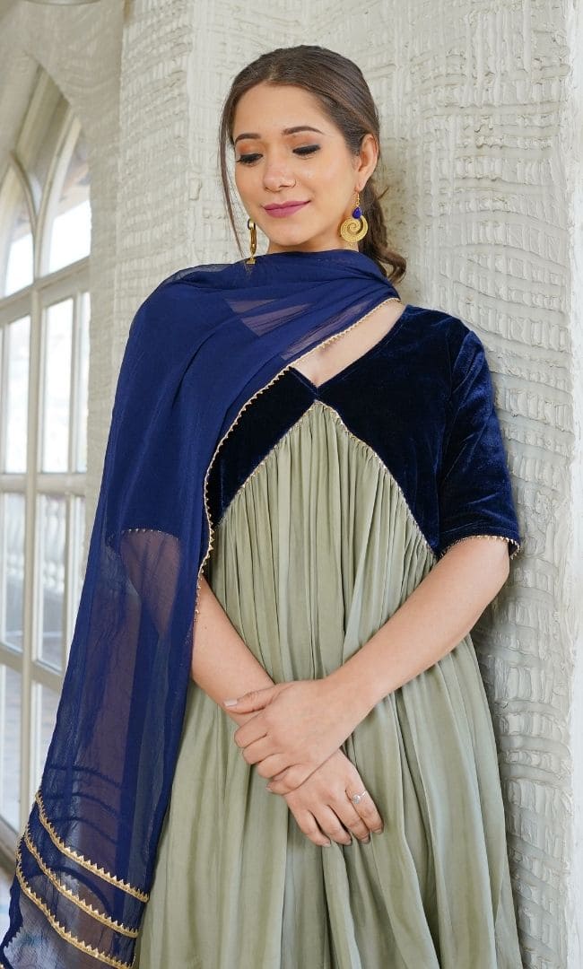 TAUPE BLUES RUFFLED KURTA PANT WITH DUPATTA SET