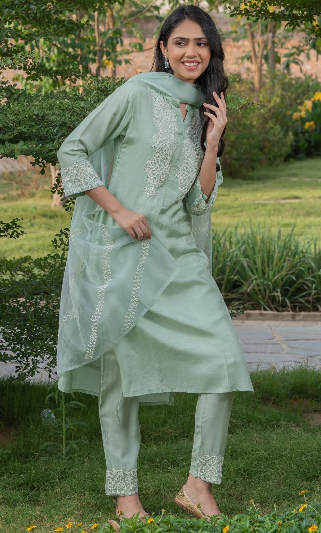 ELAICHI GREEN HANDWORK KURTA SET