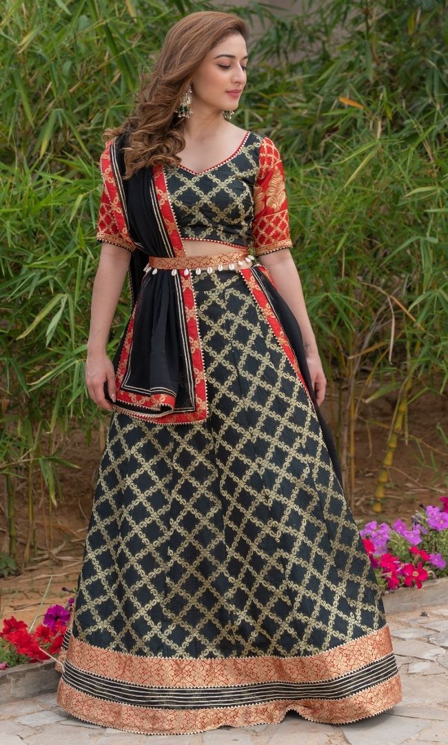 OMBRE BLACK LEHENGA SET