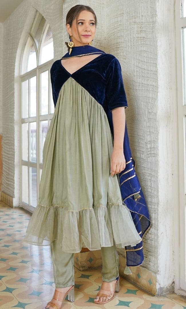 TAUPE BLUES RUFFLED KURTA PANT WITH DUPATTA SET