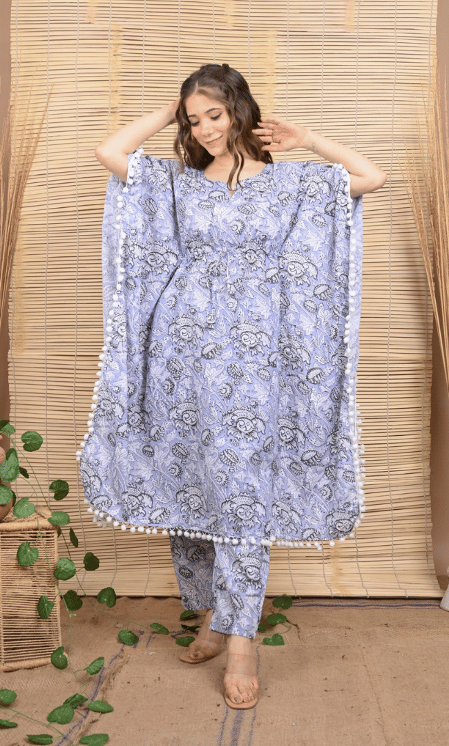 COROLINO KAFTAN POM POM SET