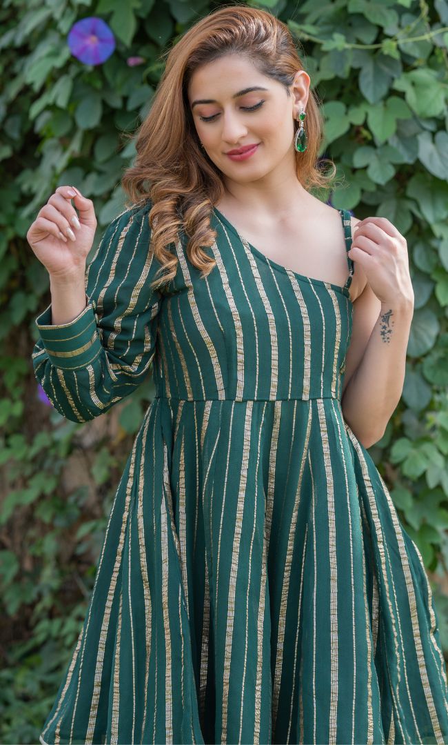 GROWING GREEN ONE SHOULDER CO-ORD SET