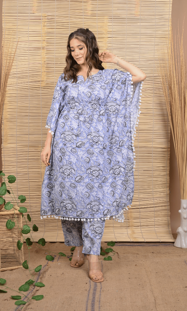 COROLINO KAFTAN POM POM SET