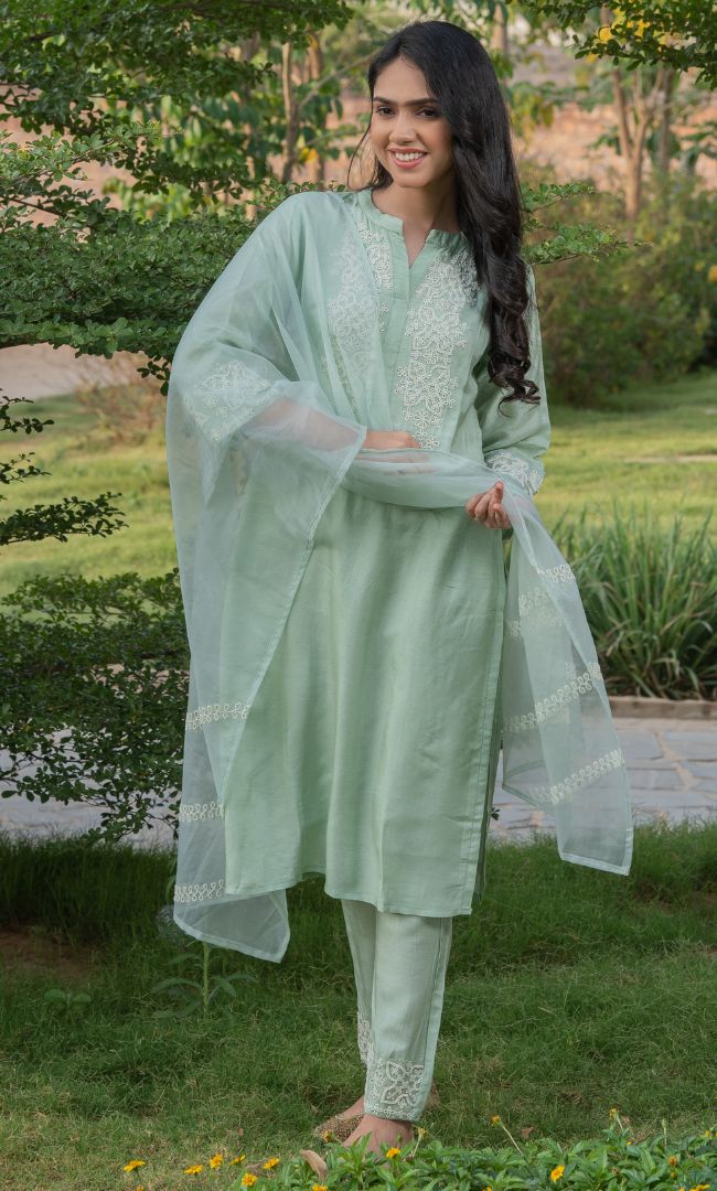 ELAICHI GREEN HANDWORK KURTA SET