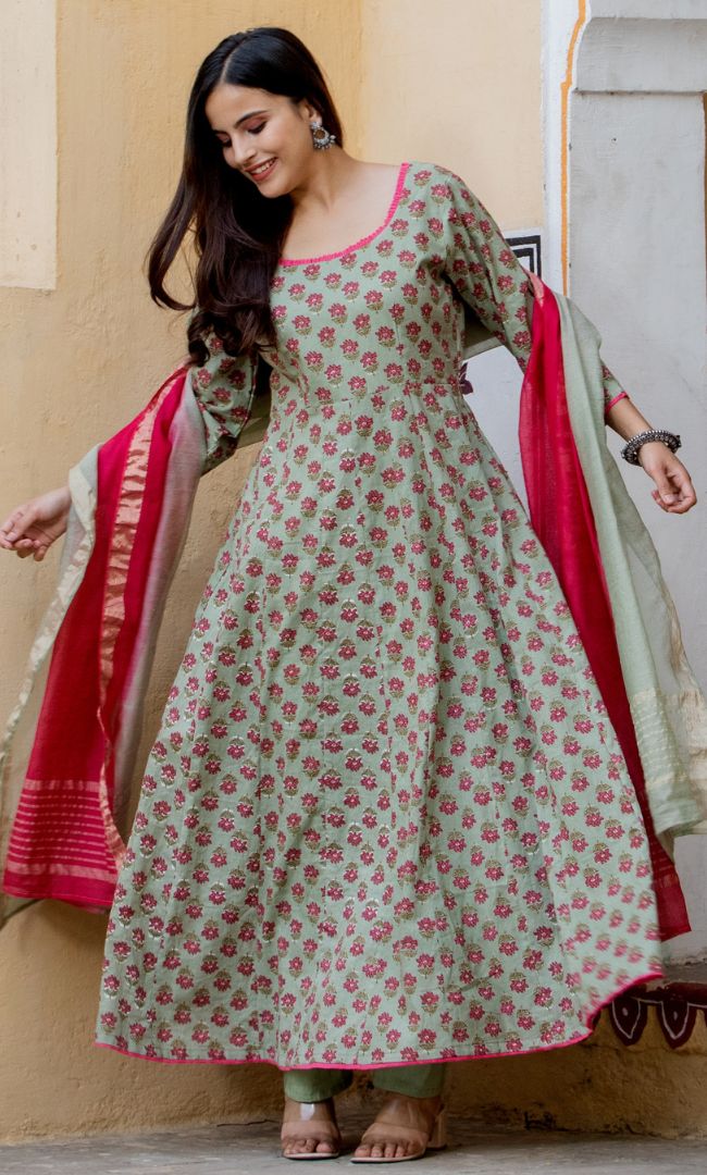 OLIVE GREEN LOOP ANARKALI KURTA PANT WITH DUPATTA SET