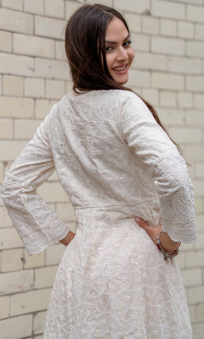 WHITE CHIKANKARI KURTA WITH PANT SET